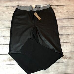 NWT Chico's Black Vivviane Coated Leggings Size 1